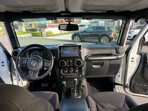 Used 2016 Jeep Wrangler Unlimited Sport w/ Quick Order Package 24S image 15