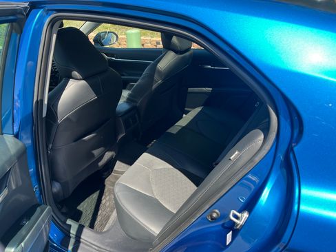 Used 2020 Toyota Camry XSE image 14