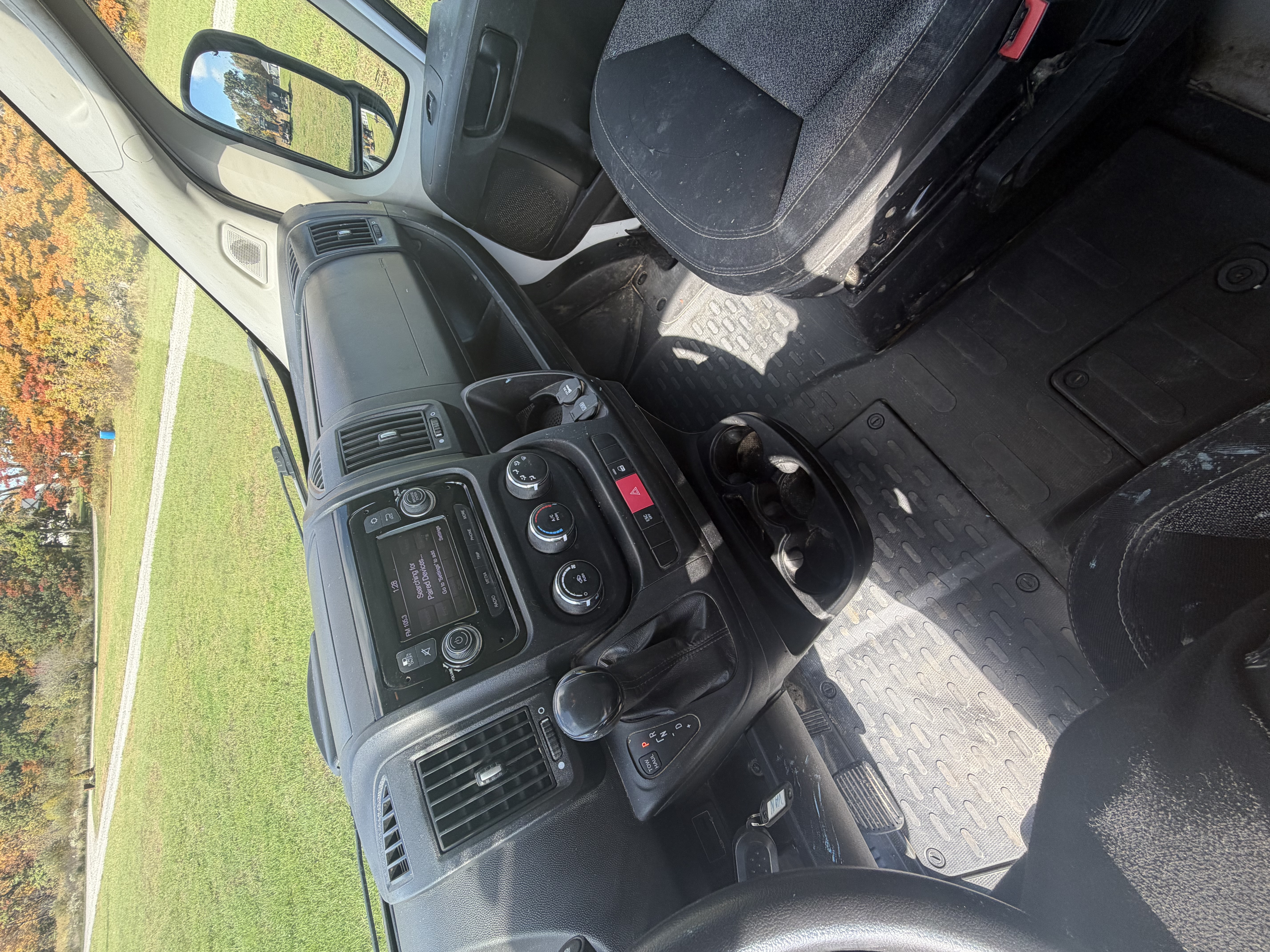 Used 2021 RAM ProMaster 2500 w/ Interior LED Lighting Group FWD image 4