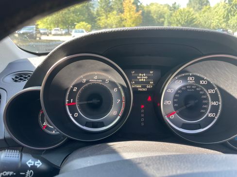 Used 2012 Acura MDX w/ Technology Package AWD/4WD image 2