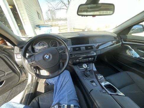 Used 2011 BMW 550i 550i Sedan 4D image 14