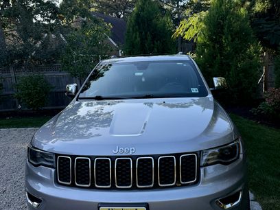 Used 2021 Jeep Grand Cherokee Limited w/ Premium Lighting Group