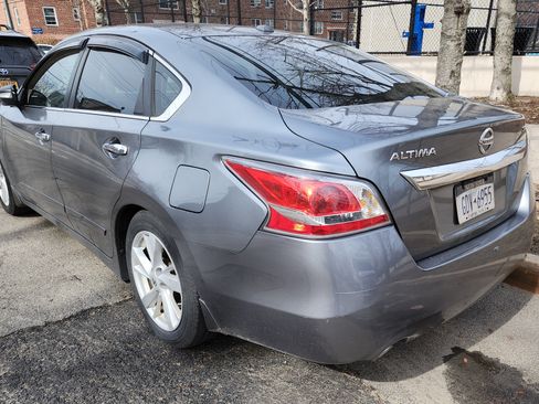 Used 2015 Nissan Altima 2.5 SV image 20