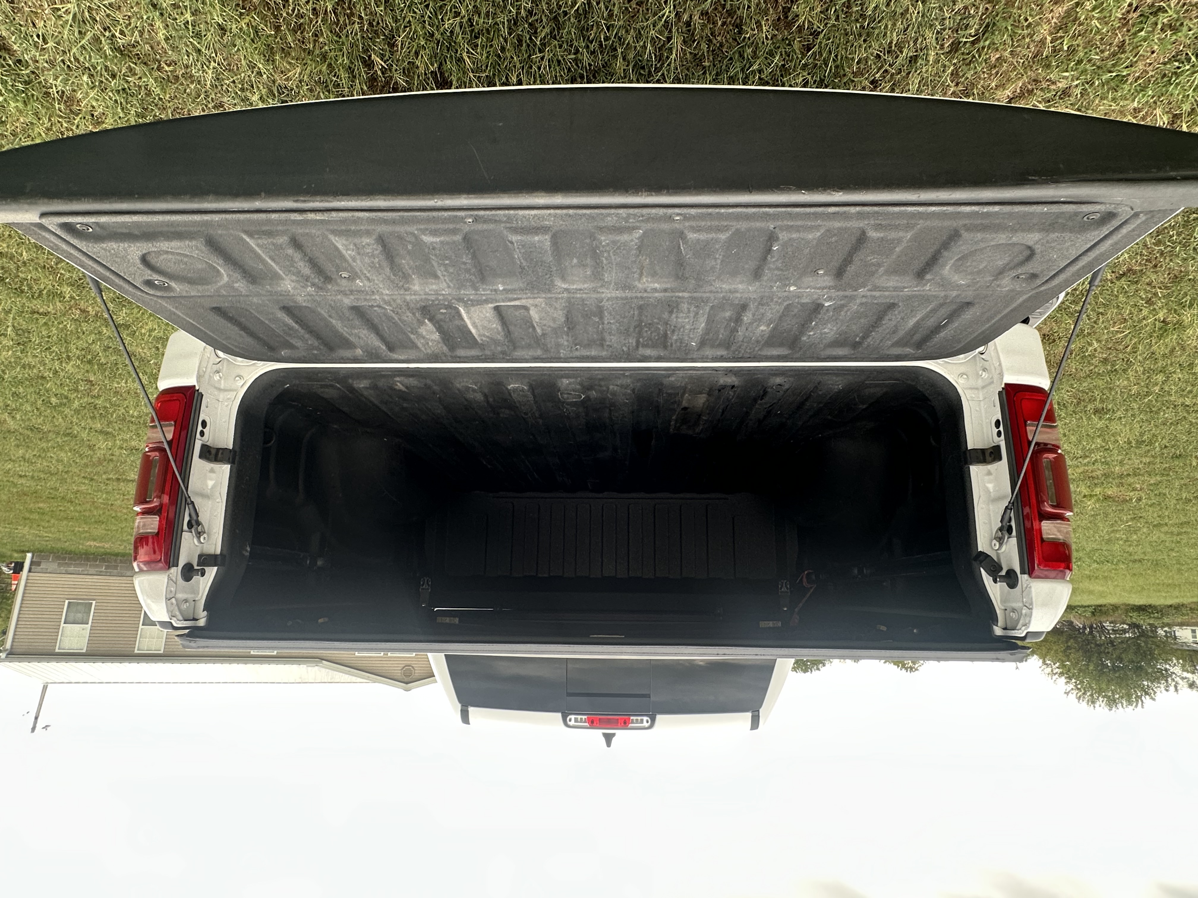 Used 2022 RAM 1500 Lone Star AWD/4WD image 6
