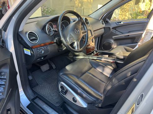 Used 2012 Mercedes-Benz GL 450 4MATIC image 6