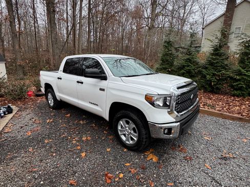 Used 2021 Toyota Tundra SR5 image 2