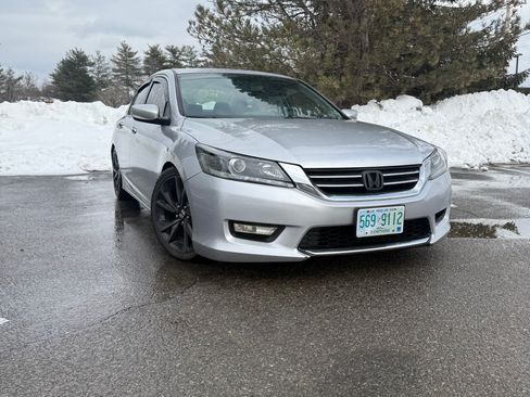 Used 2013 Honda Accord LX image 1