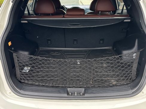 Used 2011 Hyundai Tucson Limited w/ Premium Pkg 3 image 5