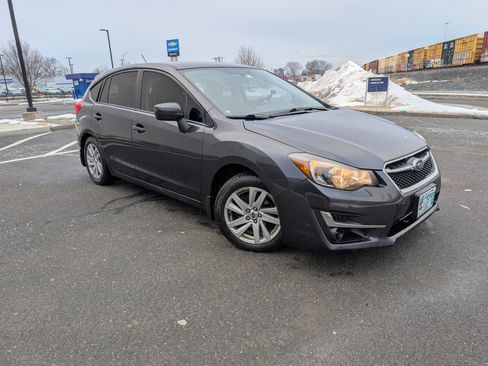 Used 2016 Subaru Impreza 2.0i Premium image 1