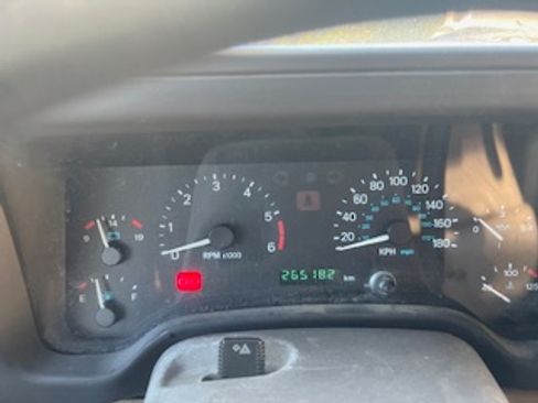 Used 1999 Jeep Wrangler Sahara image 13