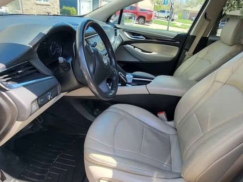 Used 2019 Buick Enclave Essence image 16