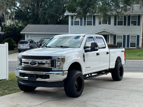 Used 2019 Ford F250 XLT AWD/4WD image 1