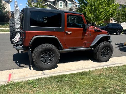 Used 2014 Jeep Wrangler Sport AWD/4WD image 12