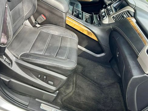 Used 2016 GMC Yukon Denali w/ Open Road Package image 11