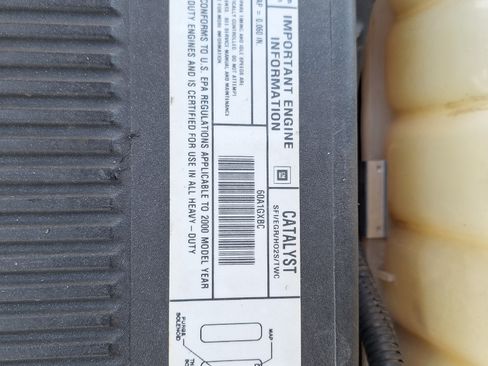 Used 2000 Chevrolet Silverado 2500 LS image 17