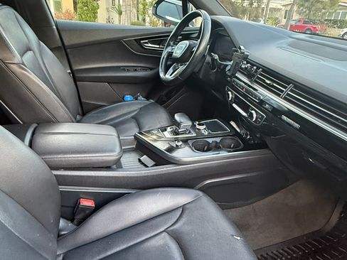 Used 2017 Audi Q7 3.0T Premium Plus image 8