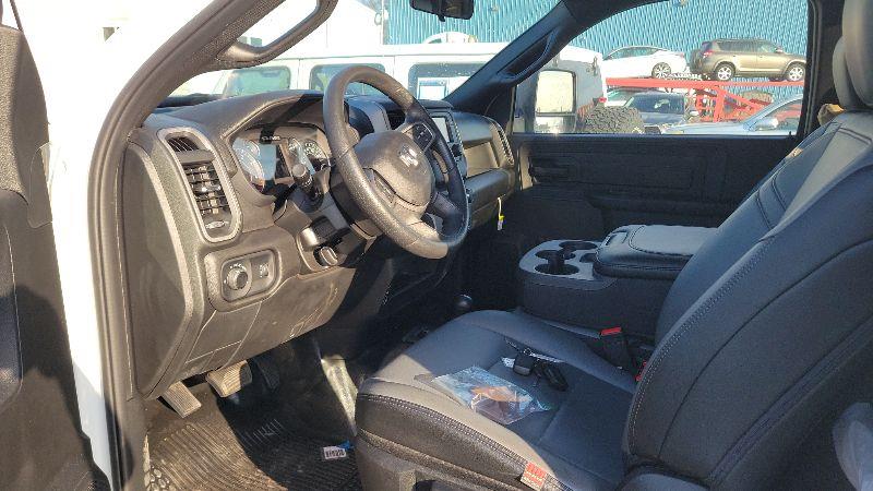 Used 2024 RAM 5500 Tradesman AWD/4WD image 9