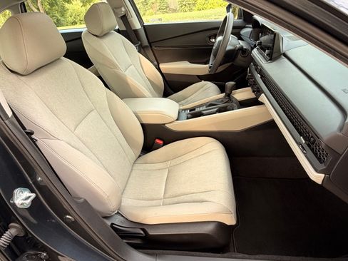 Used 2024 Honda Accord EX image 18