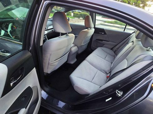 Used 2014 Honda Accord LX image 18