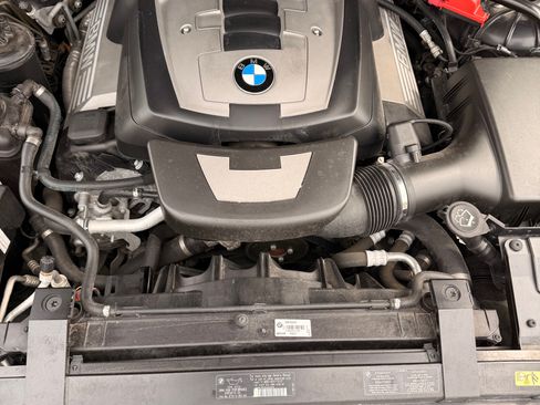 Used 2006 BMW 650i Convertible RWD image 11