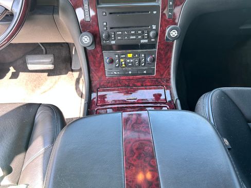 Used 2008 Cadillac Escalade 2WD image 17