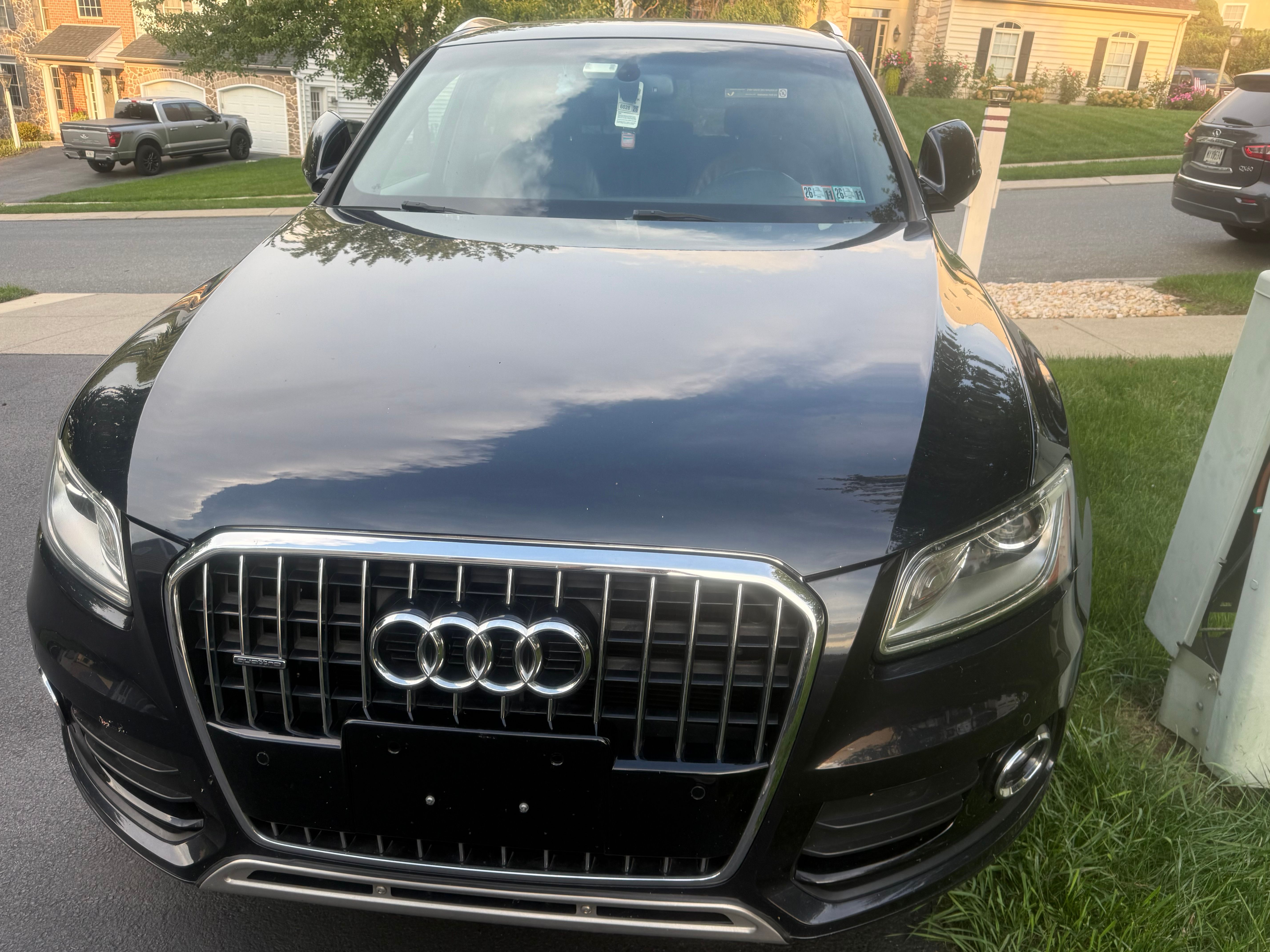 Used 2015 Audi Q5 2.0T Premium Plus w/ Technology Package AWD/4WD image 1