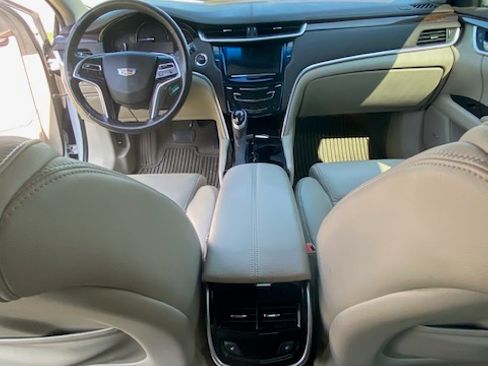 Used 2017 Cadillac XTS Luxury w/ Driver Awareness Package image 8