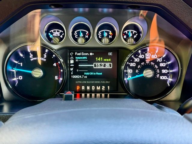 Used 2011 Ford F250 Lariat w/ Lariat Interior Pkg AWD/4WD image 18