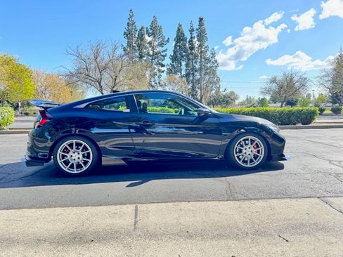 Used 2019 Honda Civic Si image 25