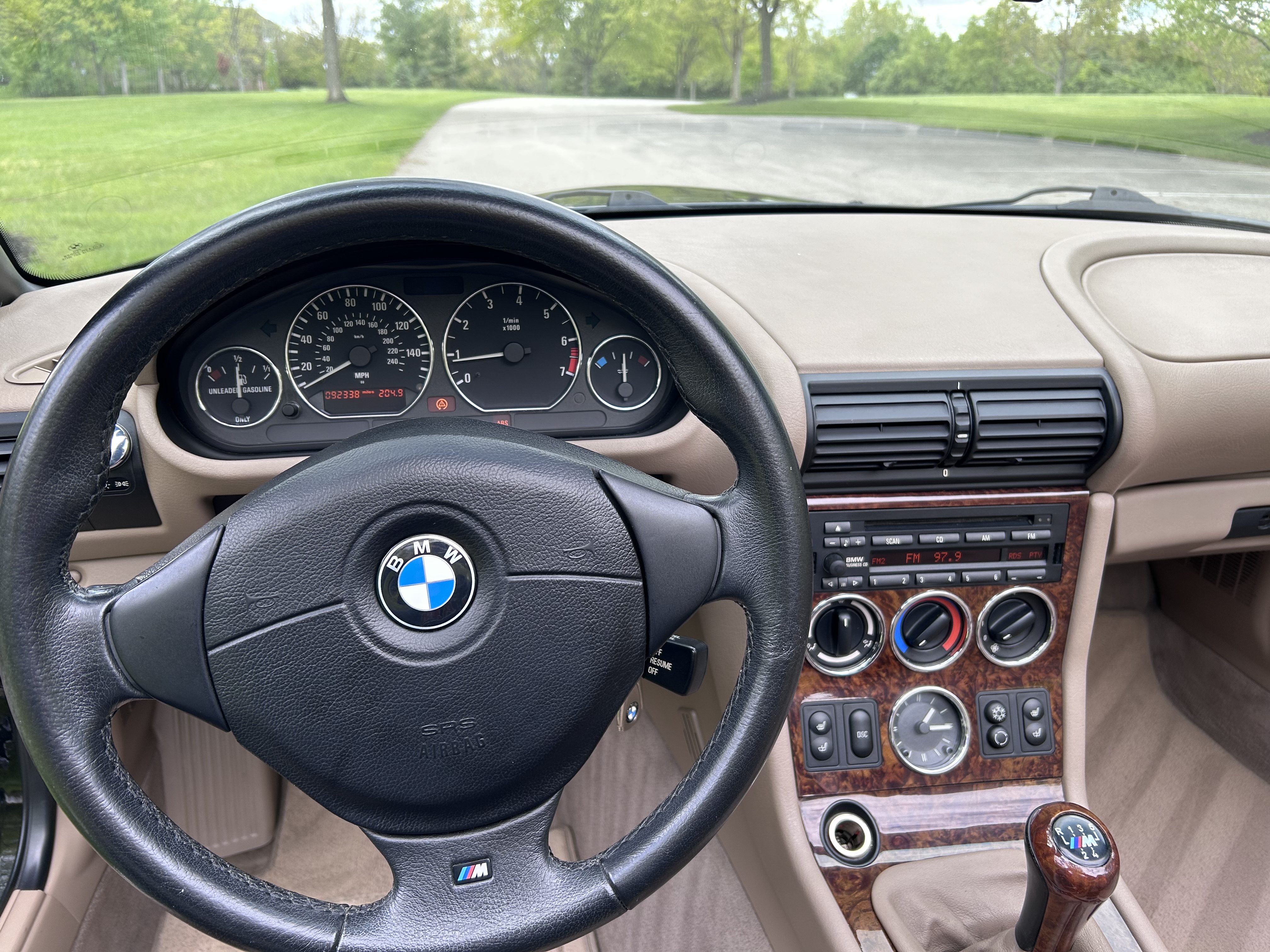 Used 2000 BMW Z3 2.5i RWD image 12
