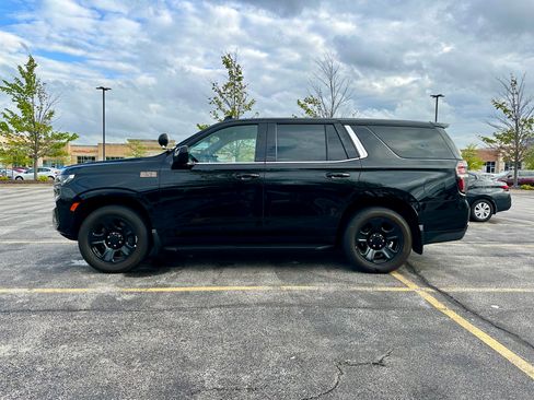 Used 2022 Chevrolet Tahoe 2WD w/ Remote Keyless Entry Package image 6