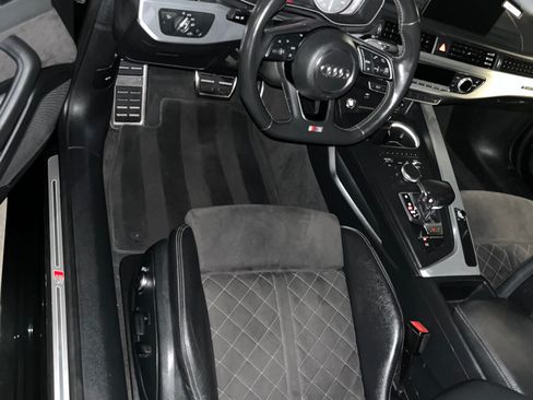 Used 2019 Audi S5 Premium w/ Convenience Package image 12