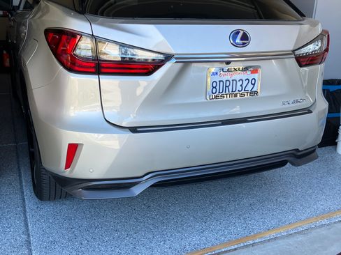 Used 2018 Lexus RX 450h F Sport image 2