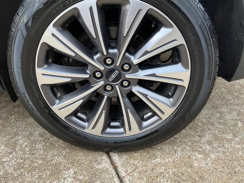 Used 2020 Lincoln Corsair Reserve w/ Equipment Group 201A image 30