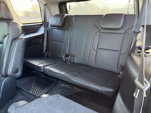 Used 2018 GMC Yukon SLT w/ Open Road Package image 15