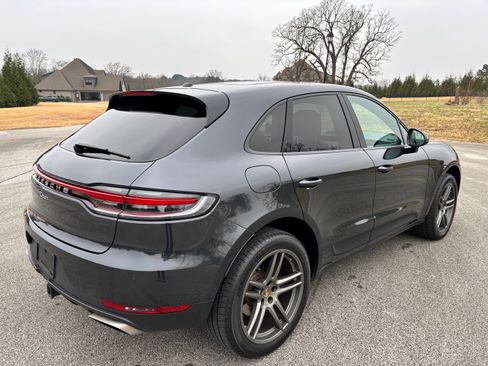 Used 2020 Porsche Macan image 8