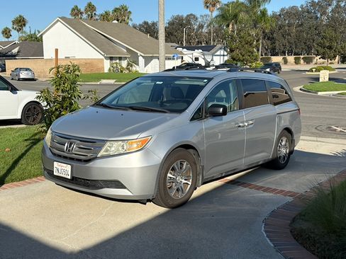 Used 2012 Honda Odyssey EX-L image 12