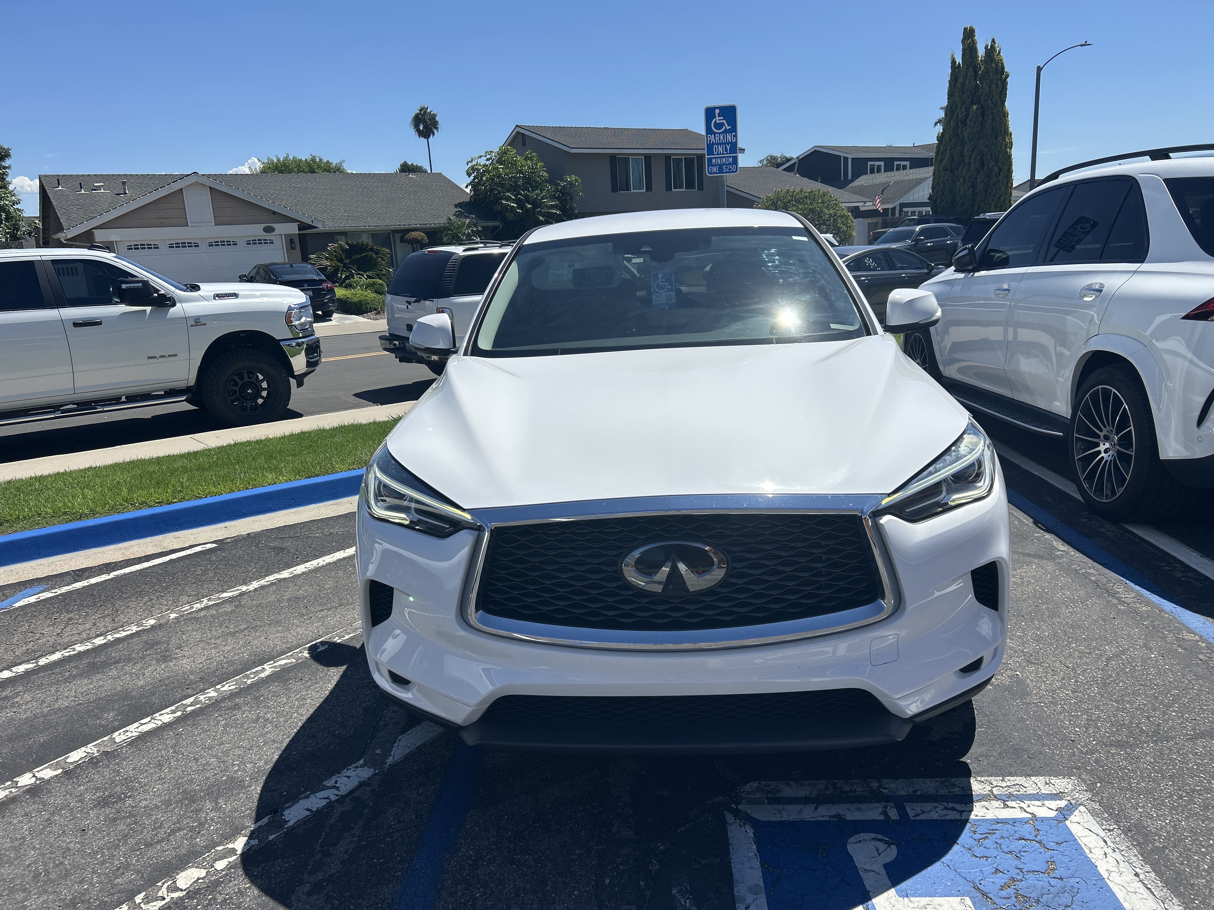 Used 2021 INFINITI QX50 Pure FWD image 2