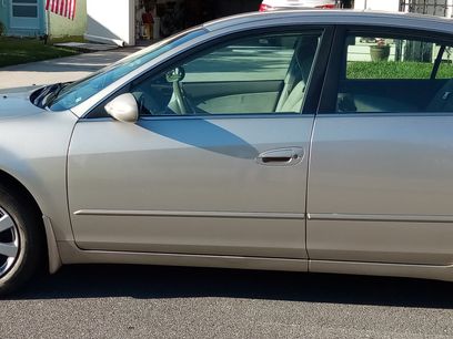 Used 2006 Nissan Altima 2.5 S w/ (P01) Special Edition Pkg