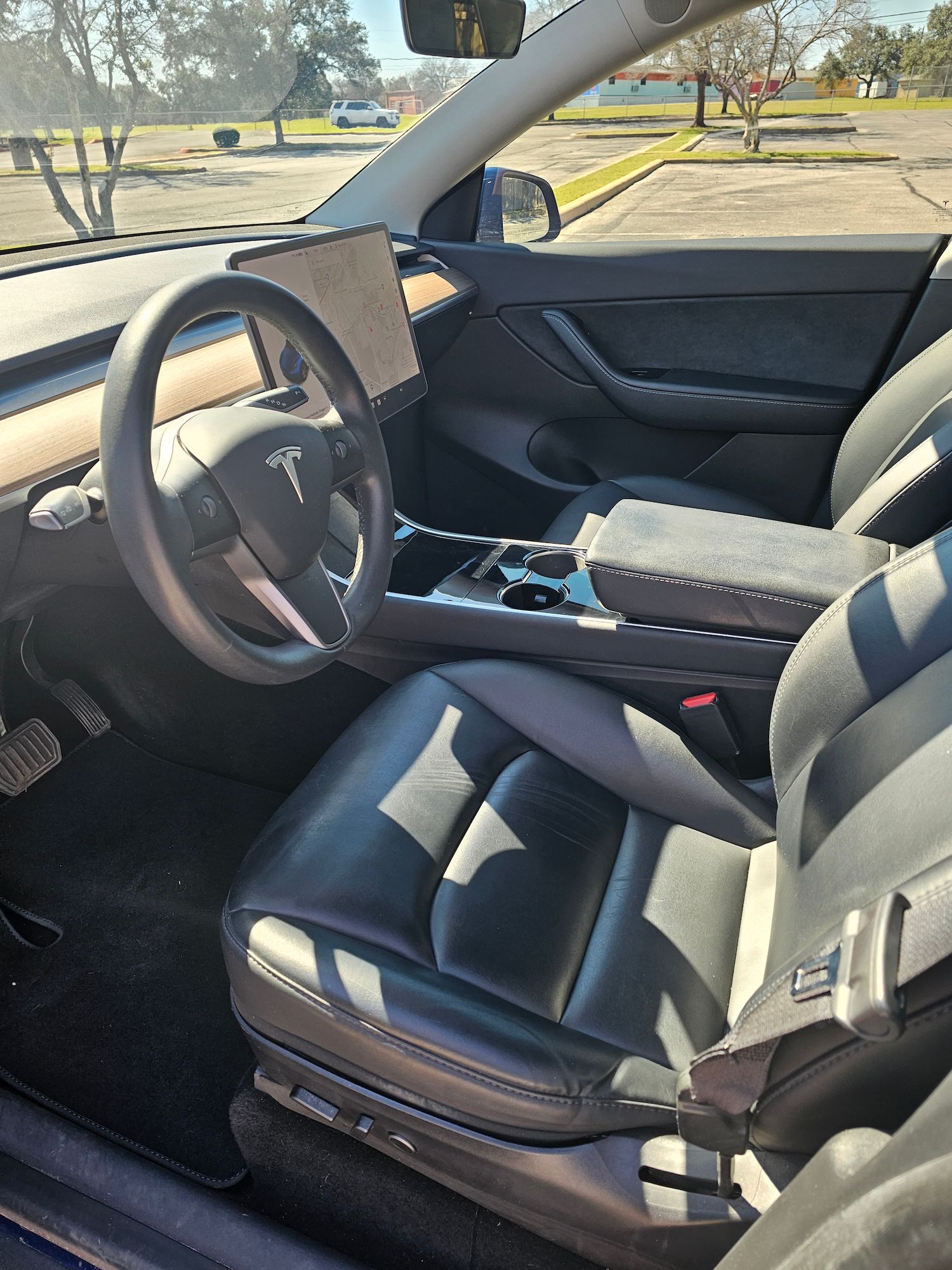 Used 2021 Tesla Model Y Long Range AWD/4WD image 6