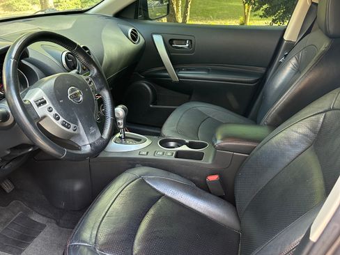 Used 2012 Nissan Rogue SL image 6