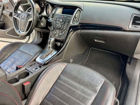 Used 2018 Buick Cascada Sport Touring w/ Dark Effects Package image 10