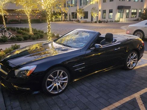 Used 2015 Mercedes-Benz SL 400 image 10