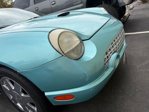 Used 2002 Ford Thunderbird image 14