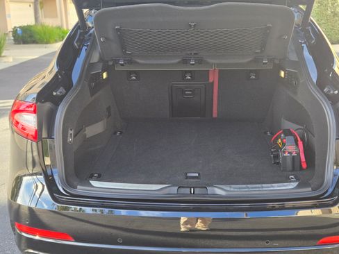 Used 2017 Maserati Levante S image 18