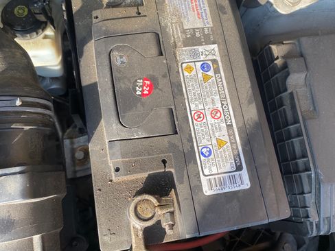 Used 2016 Volkswagen Tiguan SE image 19