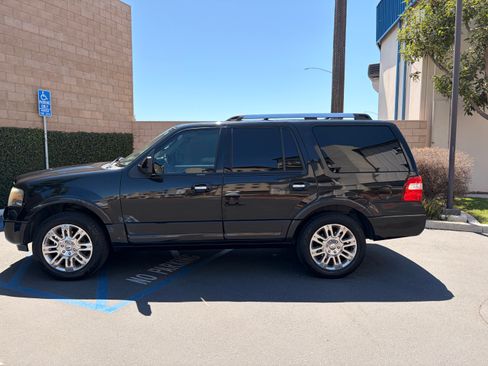 Used 2011 Ford Expedition Limited w/ 301A Rapid Spec Order Code AWD/4WD image 4