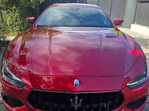 Used 2021 Maserati Ghibli Trofeo image 5