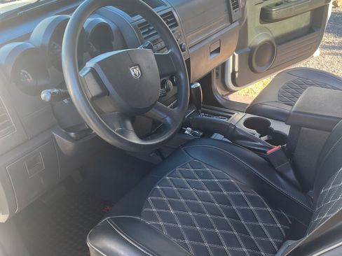 Used 2007 Dodge Nitro SXT image 21