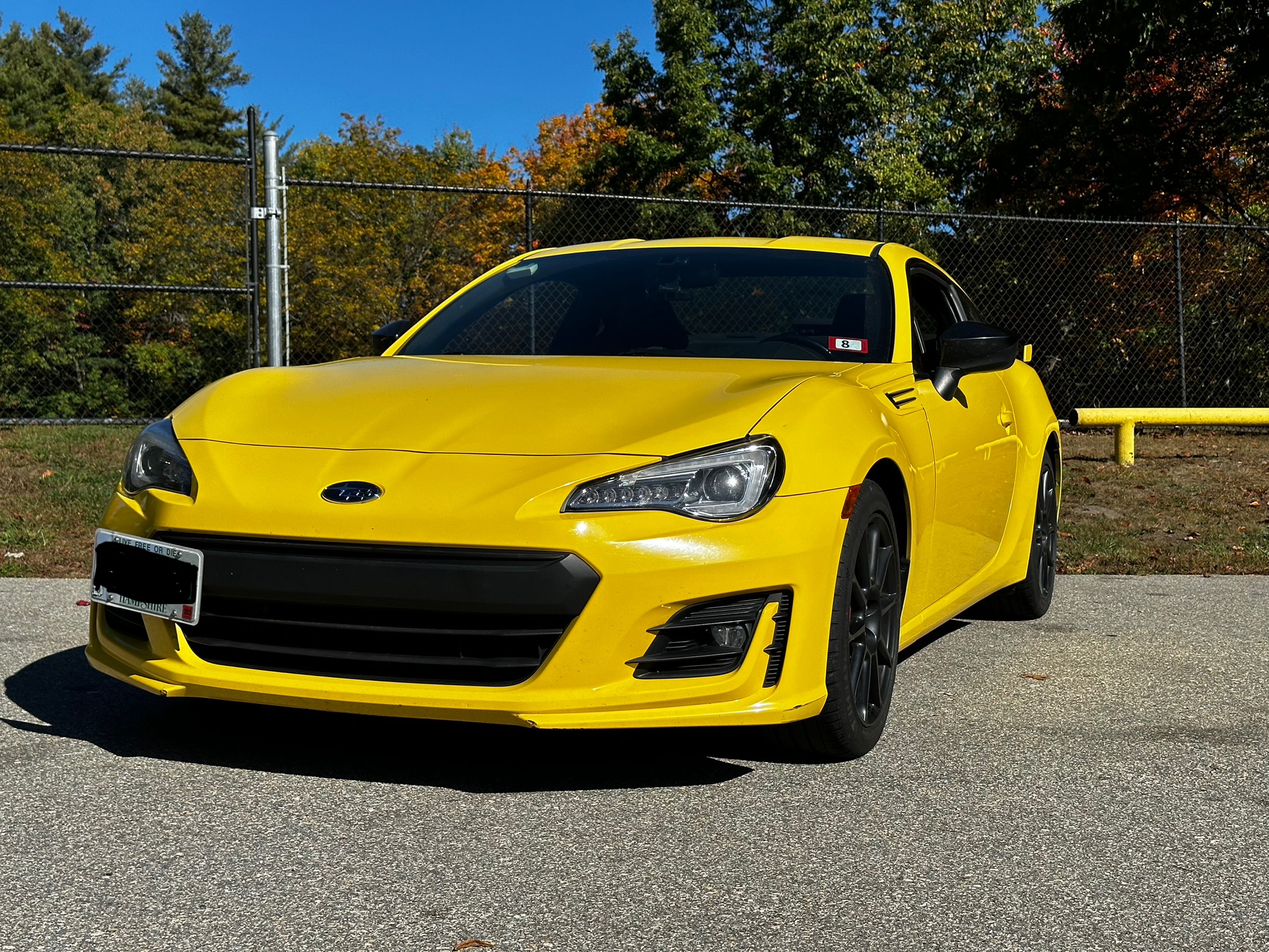 Used 2017 Subaru BRZ Series.Yellow RWD image 1